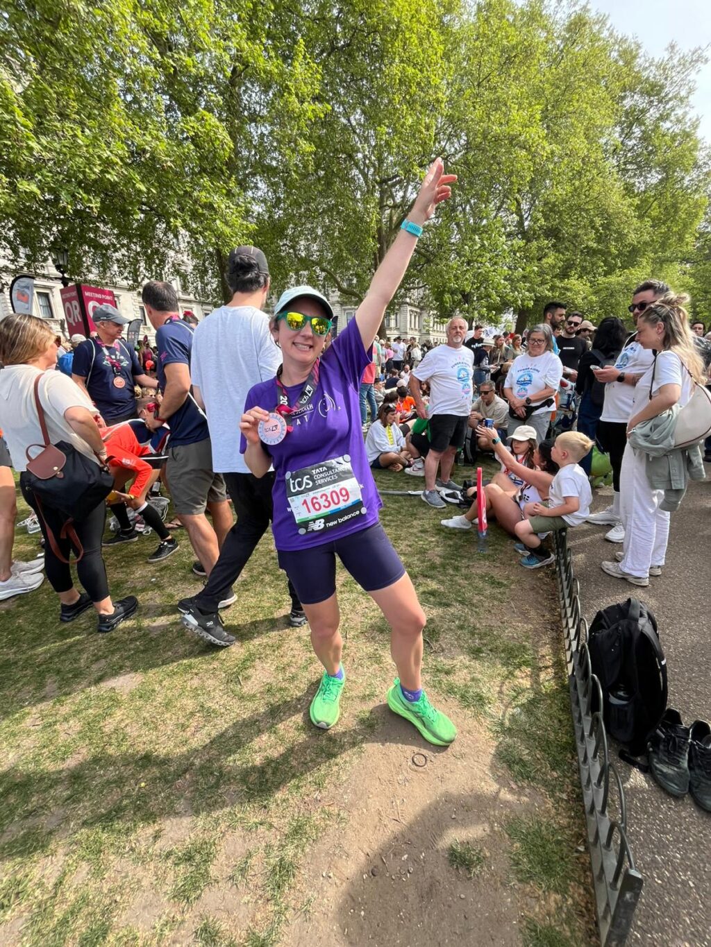 Emily Perry completing the London marathon