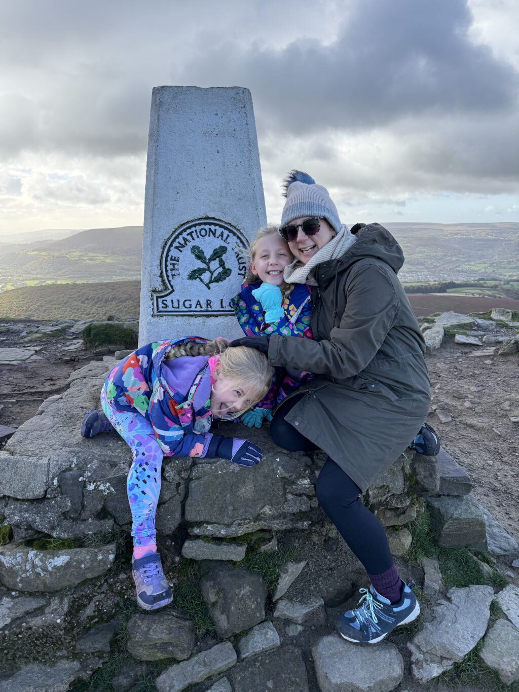 Emily Perry and daughters